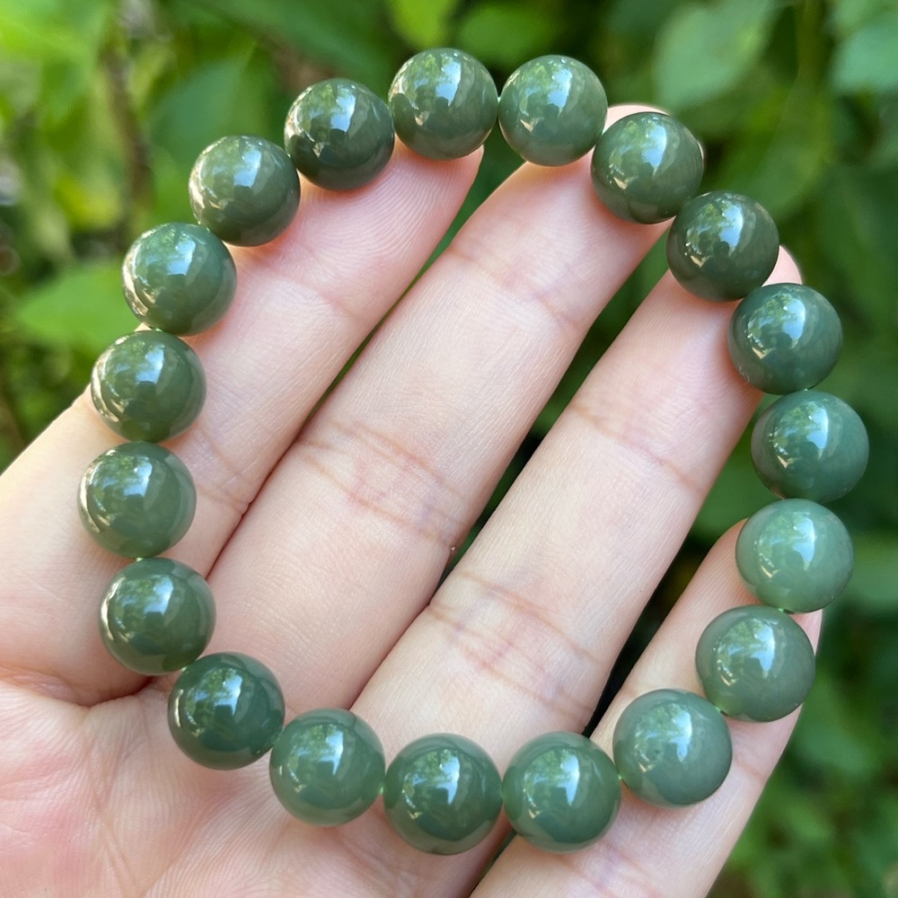 10mm stretchable green jade bracelet‎